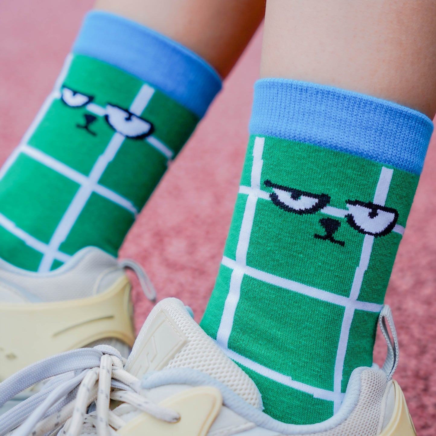 Green pixel grid socks 1 pairs