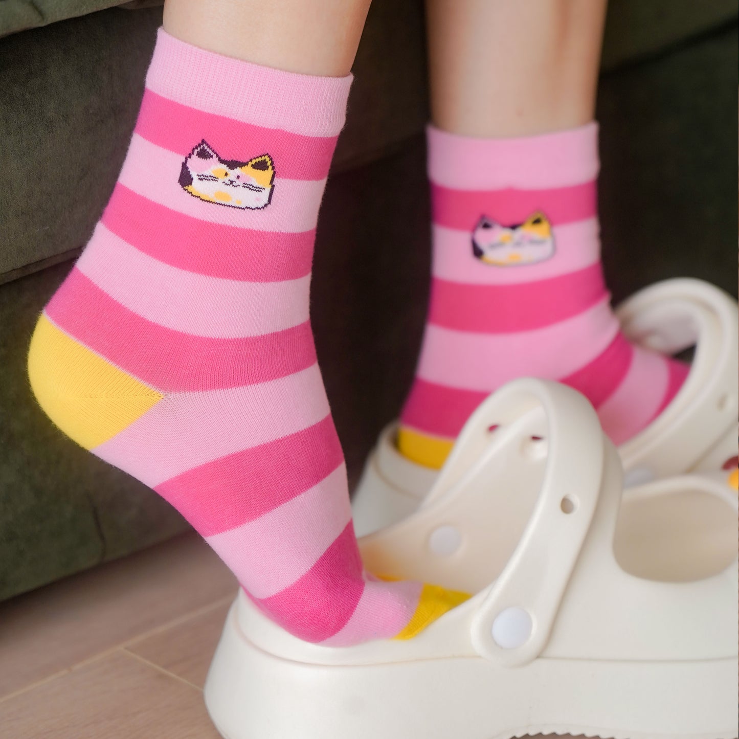 Pink striped kitten head socks 1 pairs